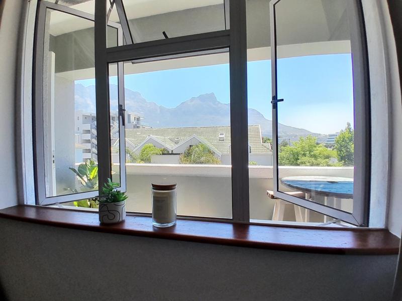 To Let 2 Bedroom Property for Rent in Claremont Western Cape